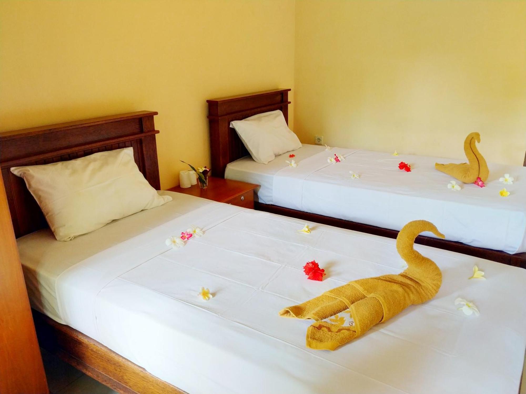 Asih Homestay Pemuteran Buitenkant foto